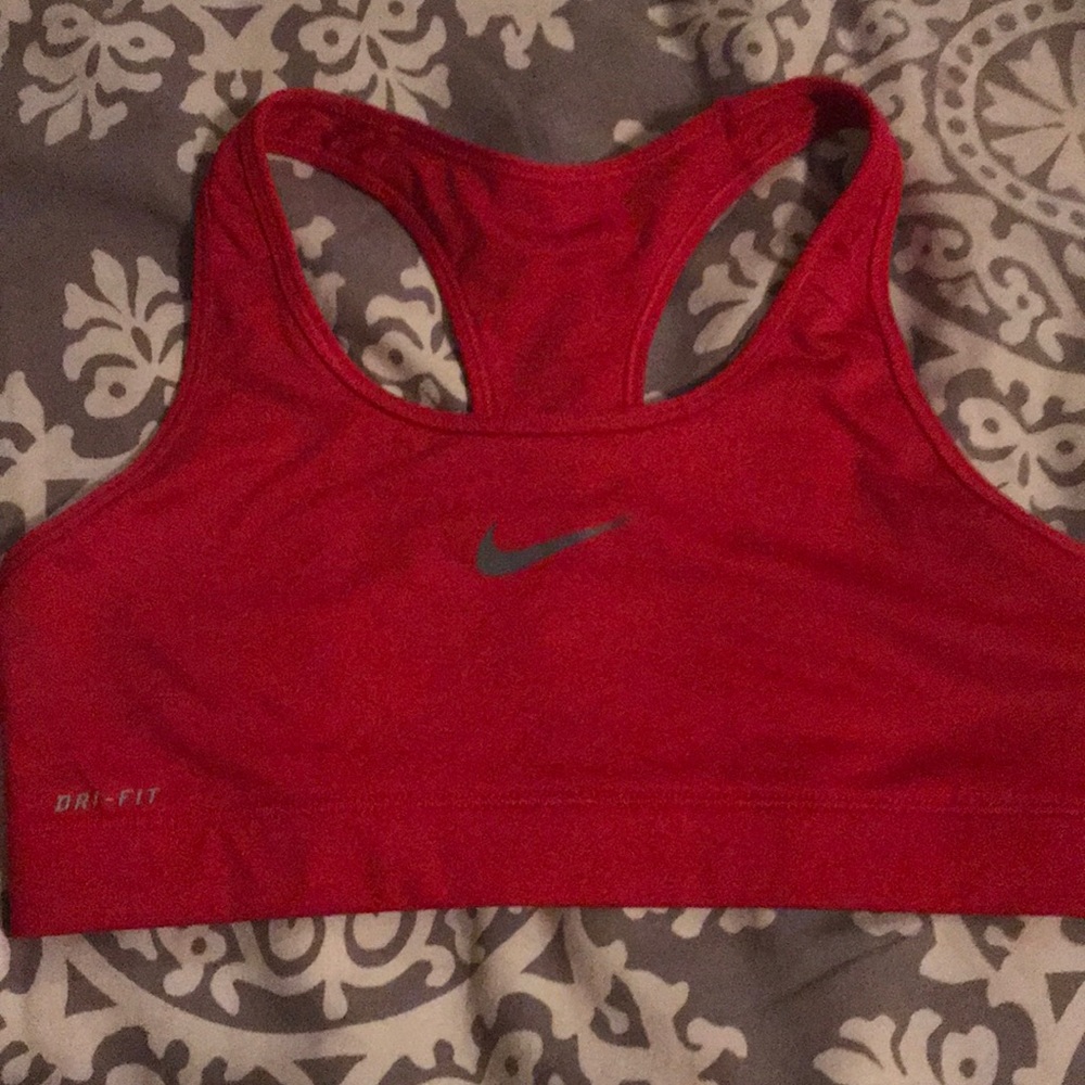 Red Nike Pro Sports Bra